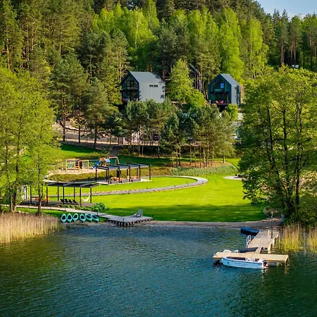 度假居 Miedzy Drzewami 奥尔什丁